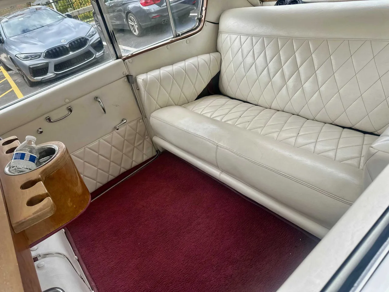 Rolls Royce Princess interior for wedding car rental in Ray, MI